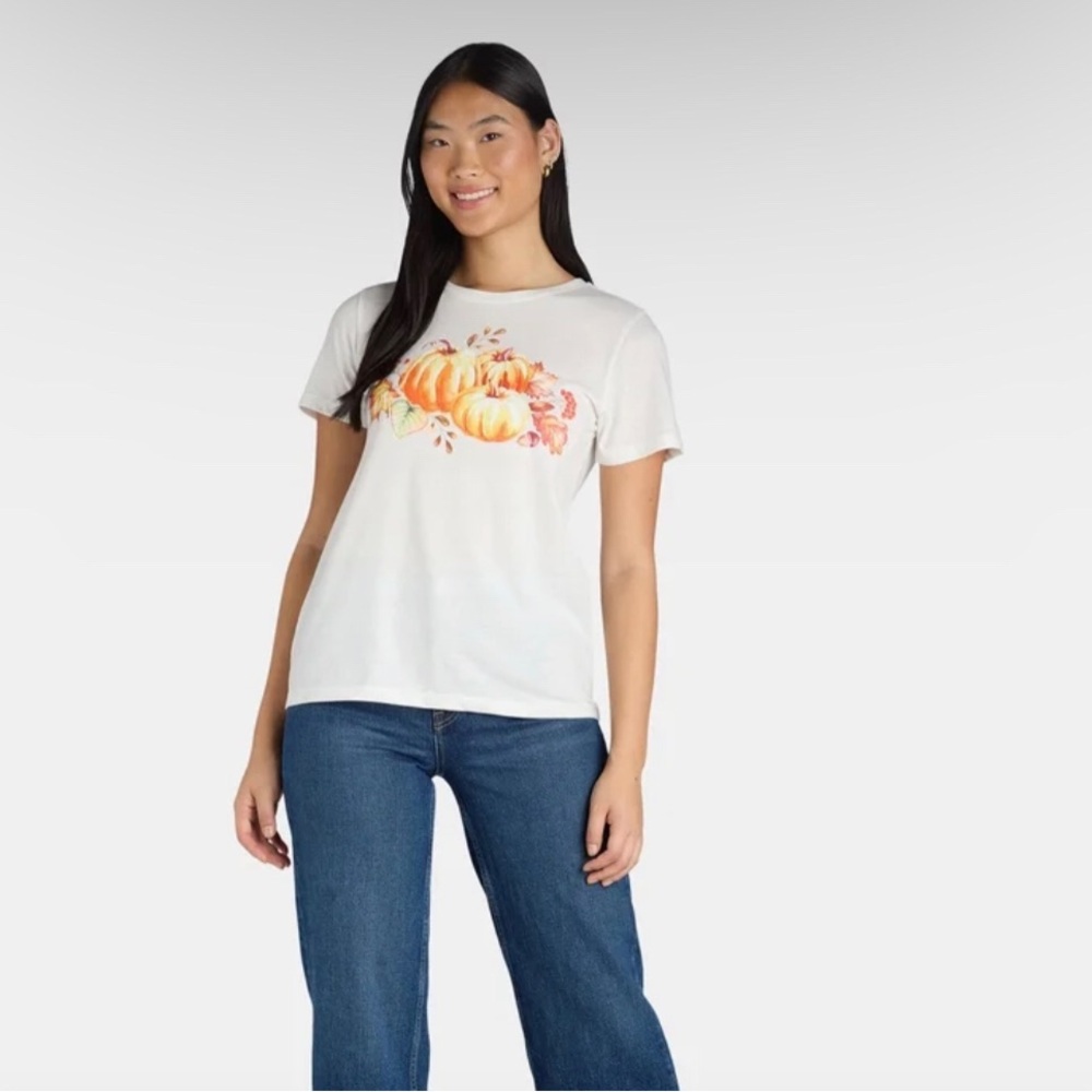 Pumpkin Graphic T-Shirt - Seasonal Fall Tee